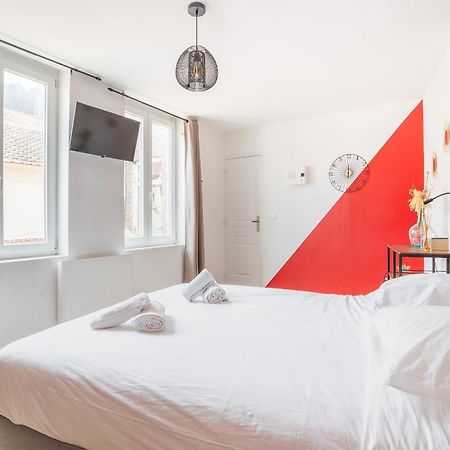 S&K Suite Grande Rue Roubaix - Chambre Spacieuse Et Sdb Privee - Netflix Et Cuisine Extérieur photo