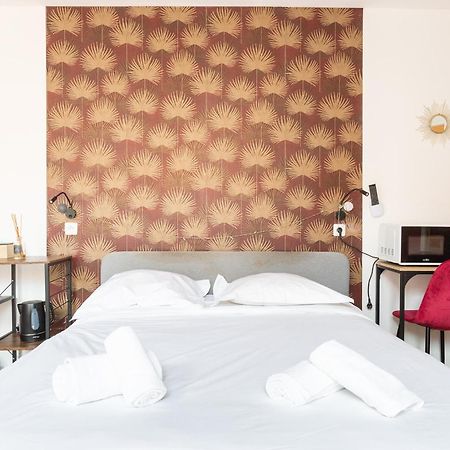 S&K Suite Grande Rue Roubaix - Chambre Spacieuse Et Sdb Privee - Netflix Et Cuisine Extérieur photo