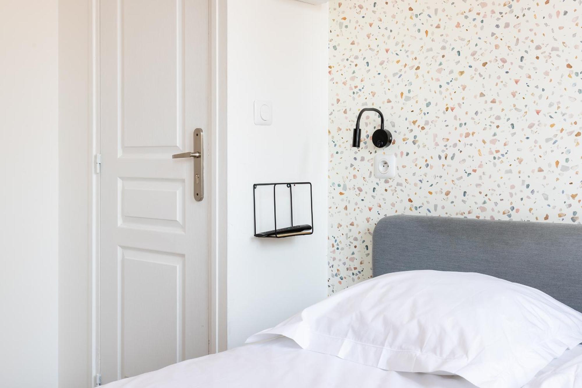 S&K Suite Grande Rue Roubaix - Chambre Spacieuse Et Sdb Privee - Netflix Et Cuisine Extérieur photo