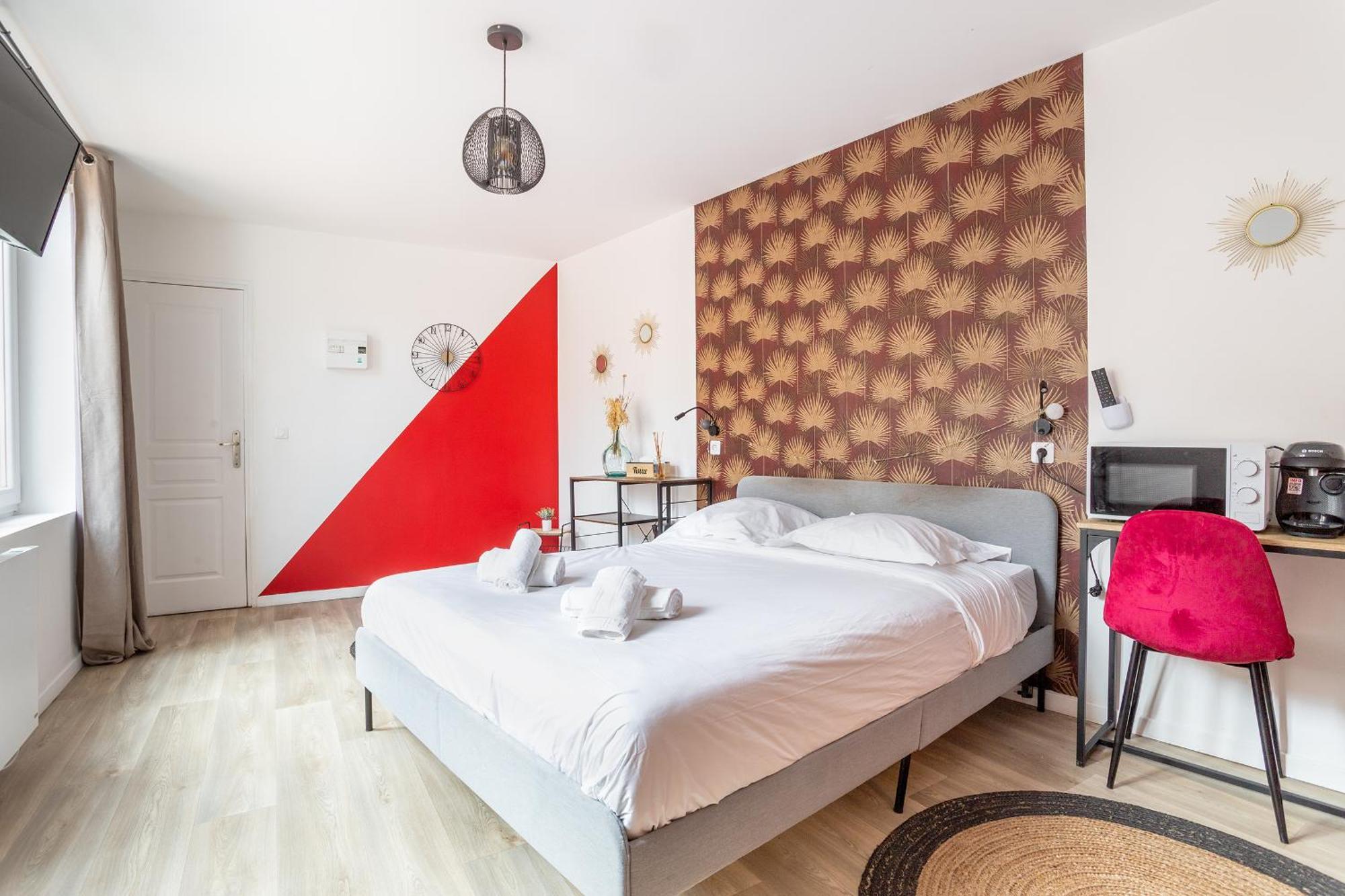 S&K Suite Grande Rue Roubaix - Chambre Spacieuse Et Sdb Privee - Netflix Et Cuisine Extérieur photo